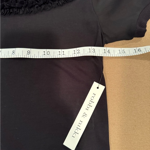 Robb & Nikki Black Top with Ruffles - Size XSmall - NWT - Picture 8 of 9